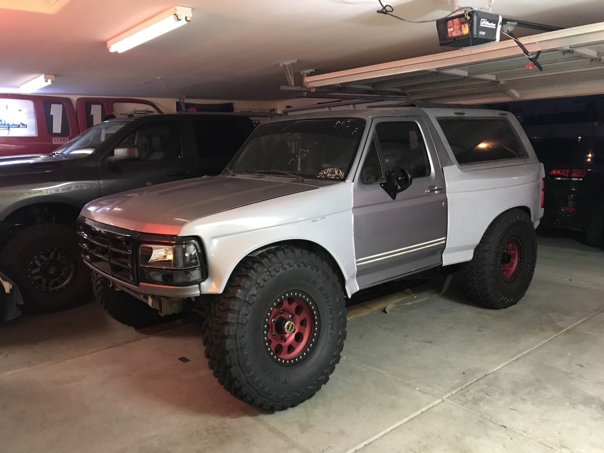 For Sale: 1994 FORD BRONCO ROLLER  - photo0