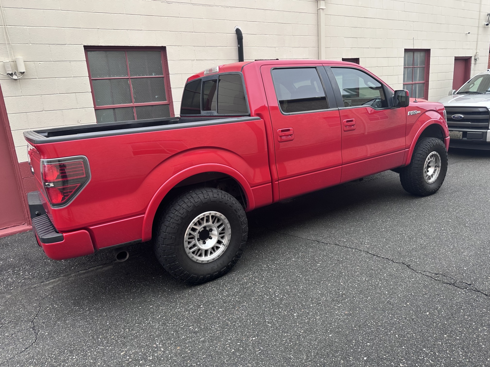 For Sale: Ford f150 FX4 5.4 V8.  - photo2