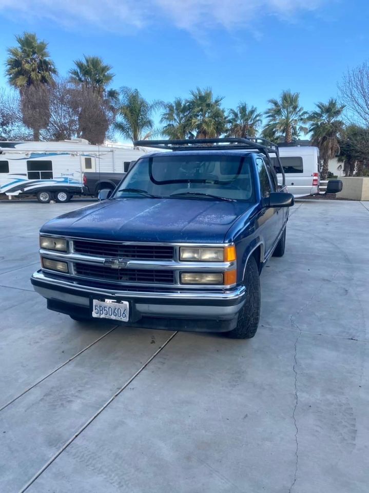 For Sale: 1995 Chevrolet Silverado 2500 2wd work truck - photo0