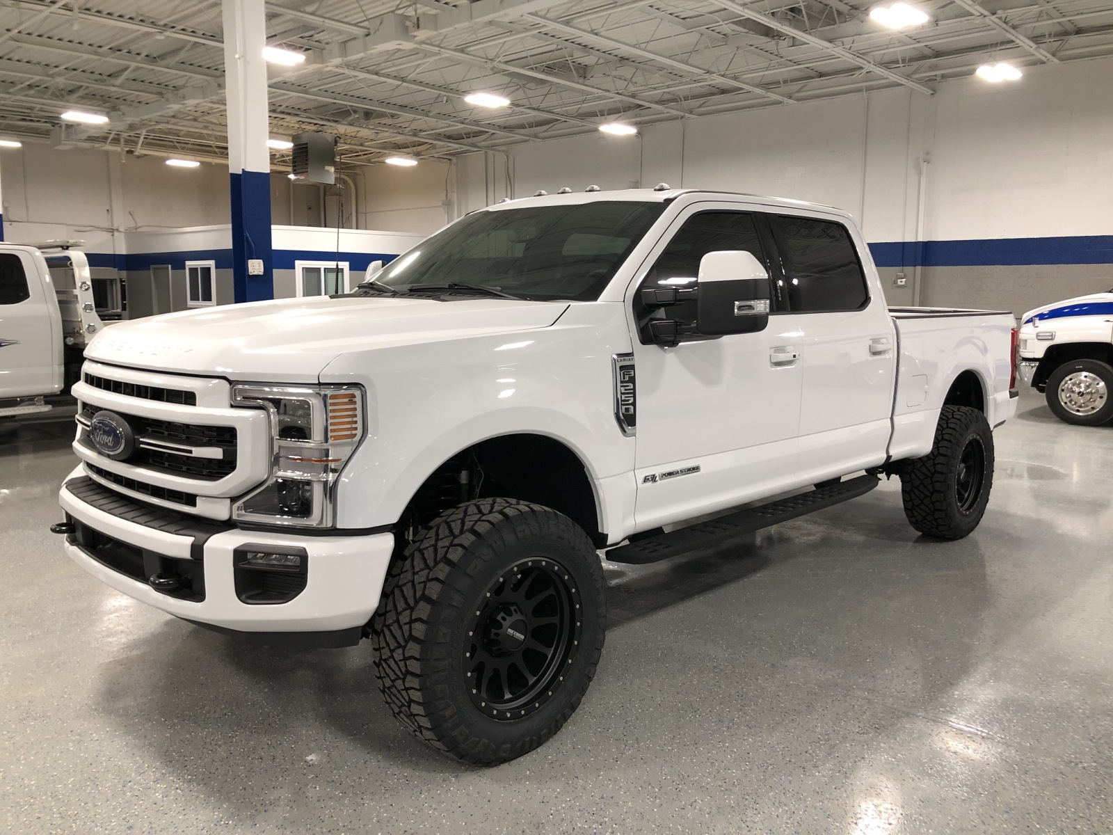For Sale: BRAND NEW! 2022 Ford F-250 Lariat 4X4 Super Duty  - photo2