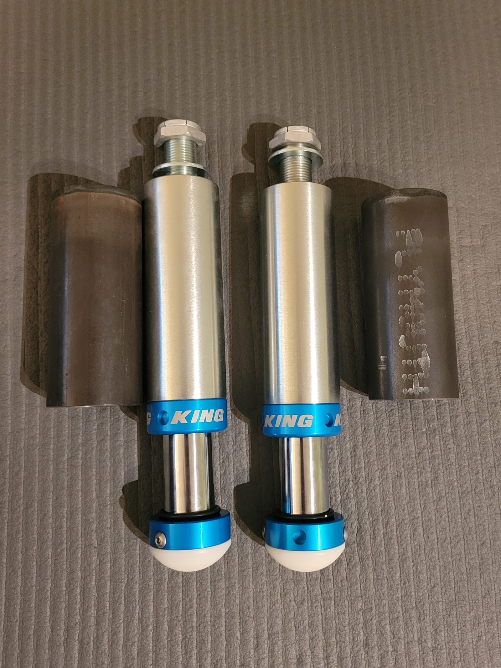 For Sale: New King 2.0x2.0 Bump Stops and Mounting Cans - photo0