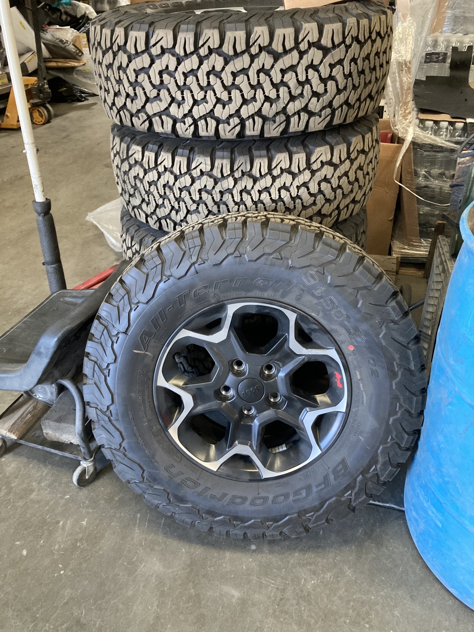 For Sale: Stock Jeep JL wheels and tires - photo0