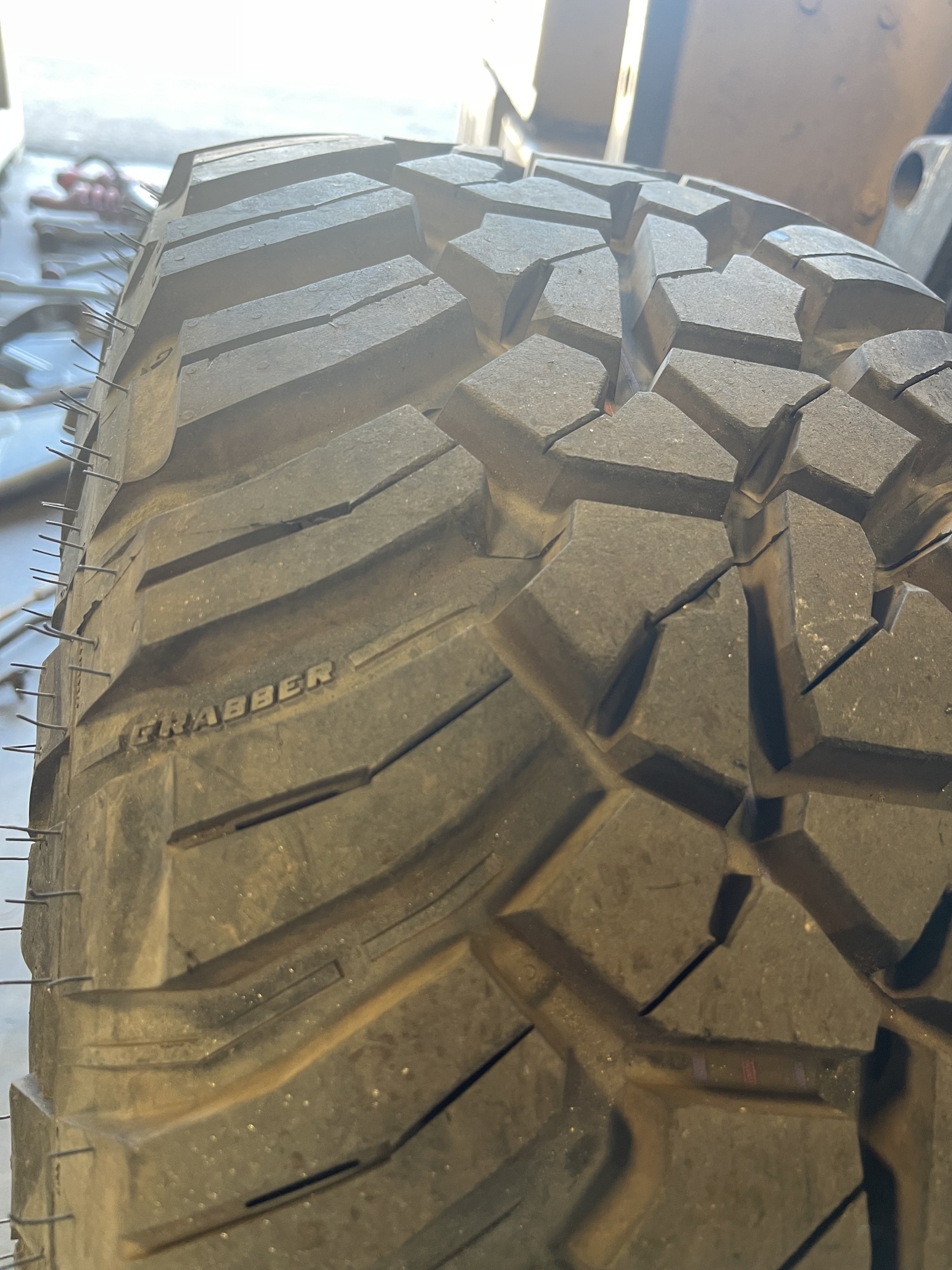 For Sale: Set of 5-17in Fuel Trophy Wheels with 35x12.5x17 General Grabber X3 **5x4.5 Lug pattern** - photo2