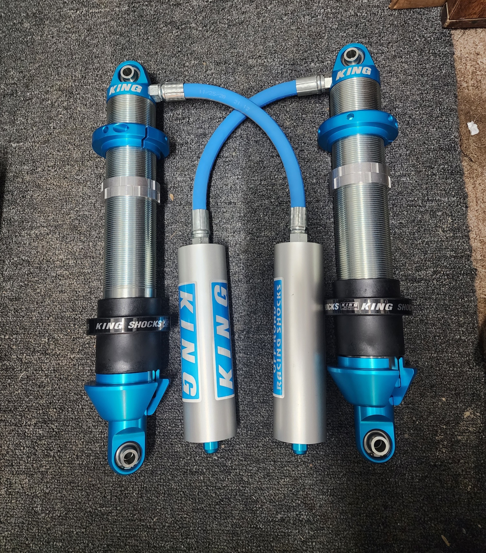 For Sale: Brand new 2.5×10 King coilovers - photo0