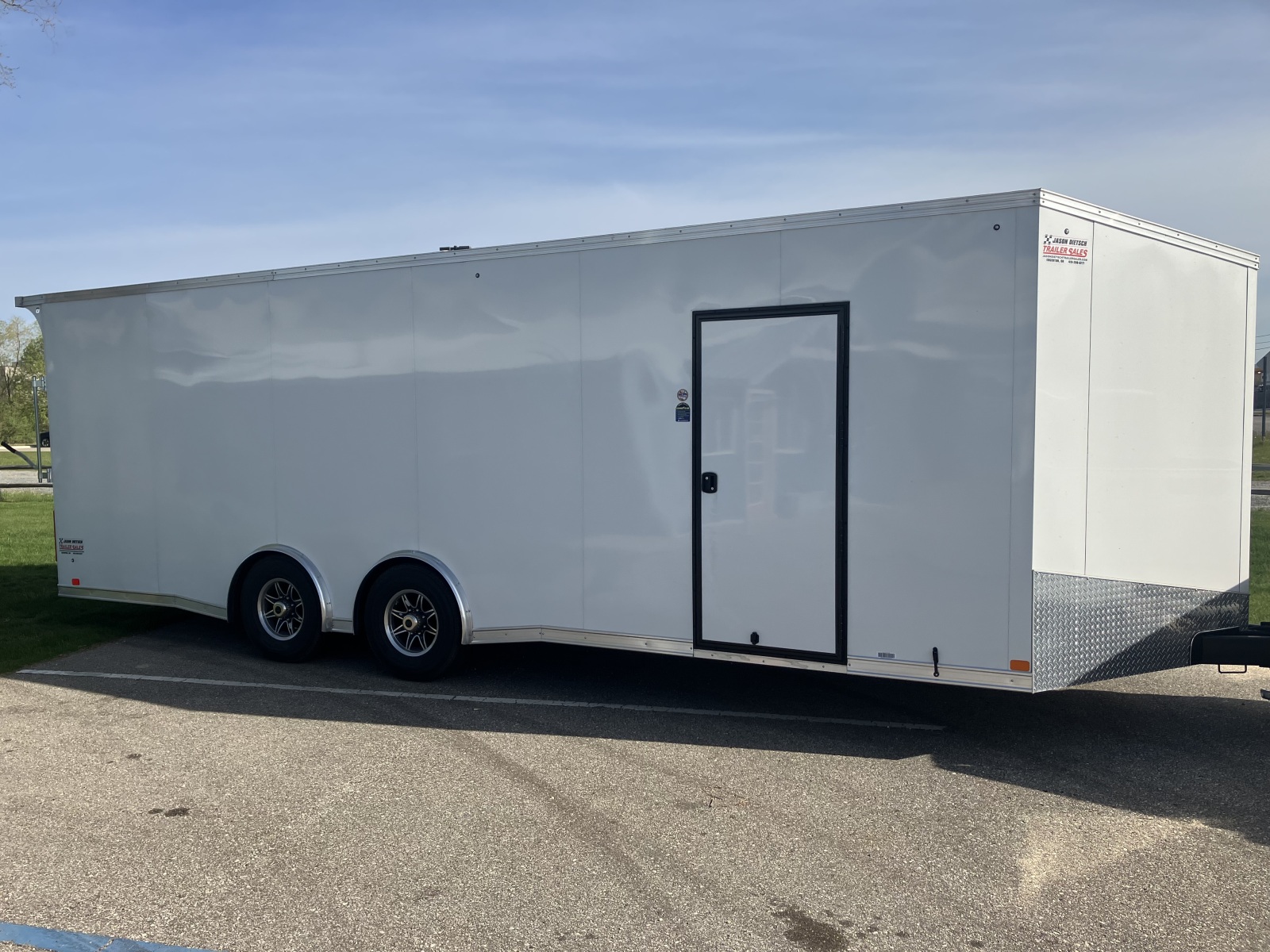 For Sale: 2022 United enclosed trailer - photo0
