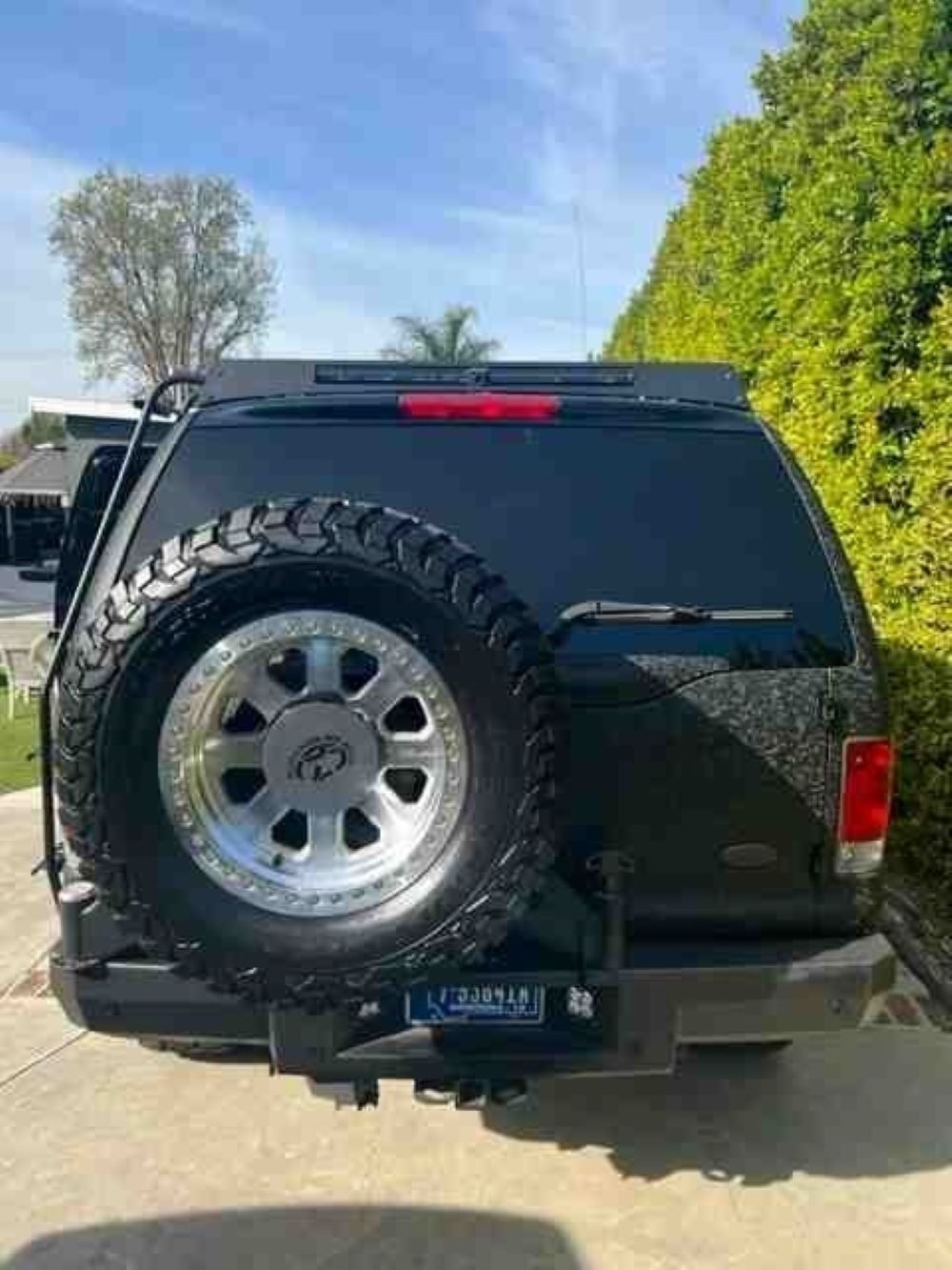For Sale: 2003 Excursion Powered by Cummins - photo2