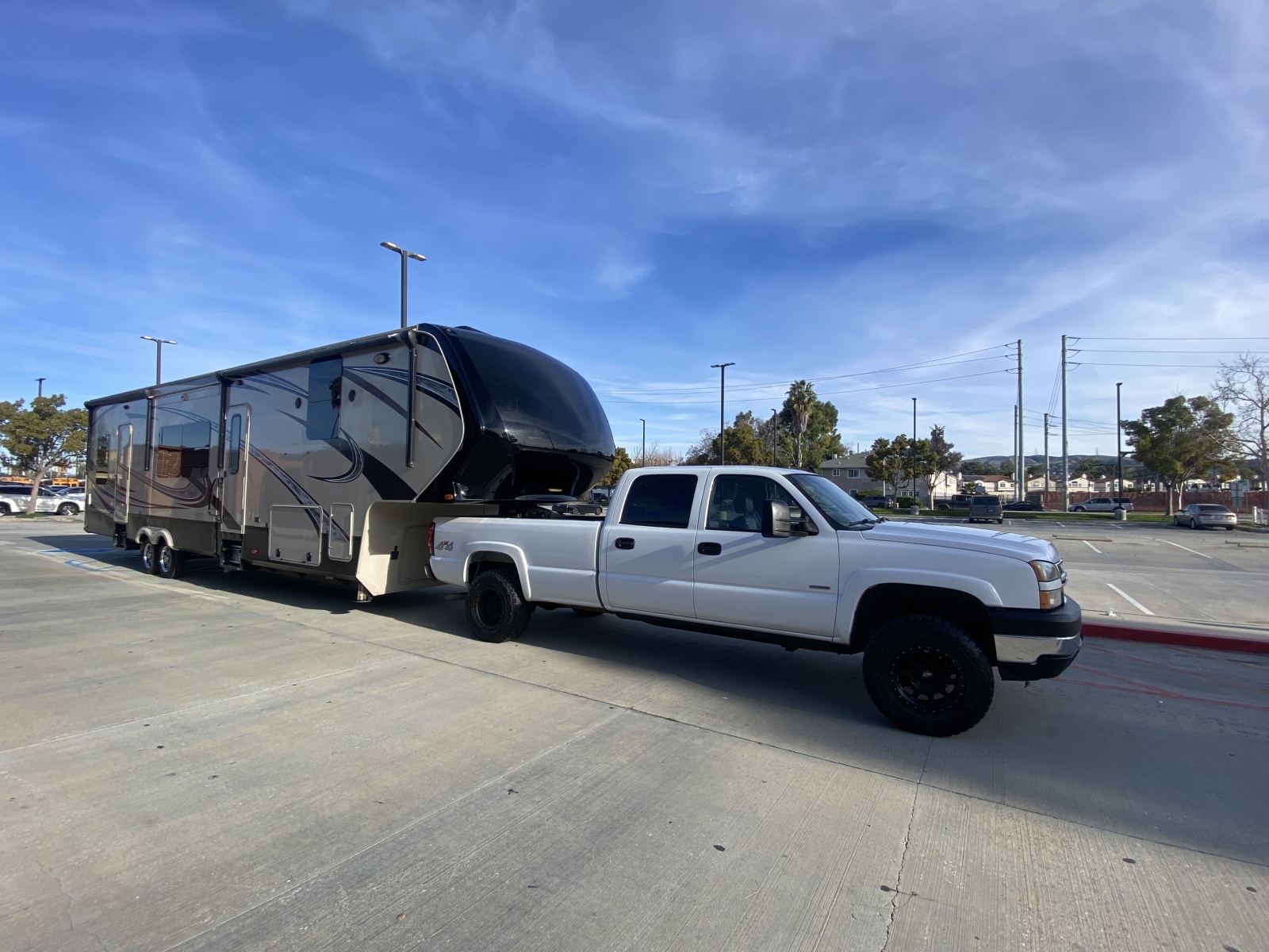 For Sale: Truck and 5th wheel RV - photo1