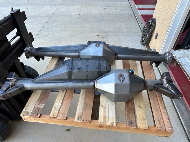 For Sale: Spidertrax Bomber Axles Brand New - photo0