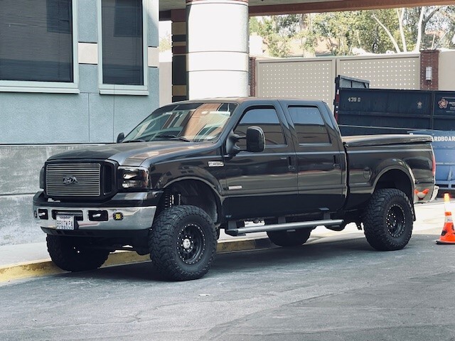 For Sale: 2006 Ford F250 4X4 Lariat CCSWB 6.0 Bulletproofed - photo0