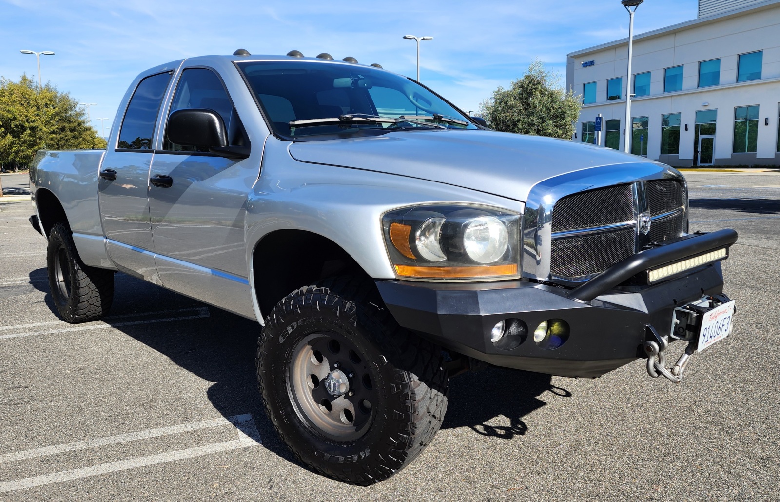 For Sale: *REDUCED* Clean 2006 Ram 1500 SLT 4x4 5.7L V8 | $20k+ UPGRADES | Well Maintained | Low Miles! - photo2