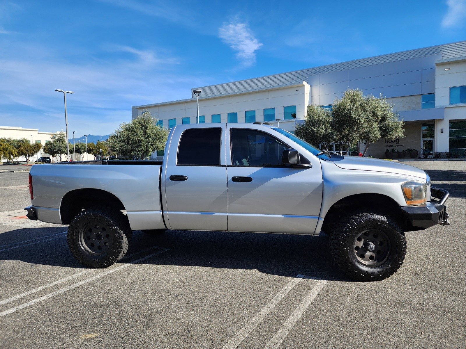 For Sale: *REDUCED* Clean 2006 Ram 1500 SLT 4x4 5.7L V8 | $20k+ UPGRADES | Well Maintained | Low Miles! - photo3