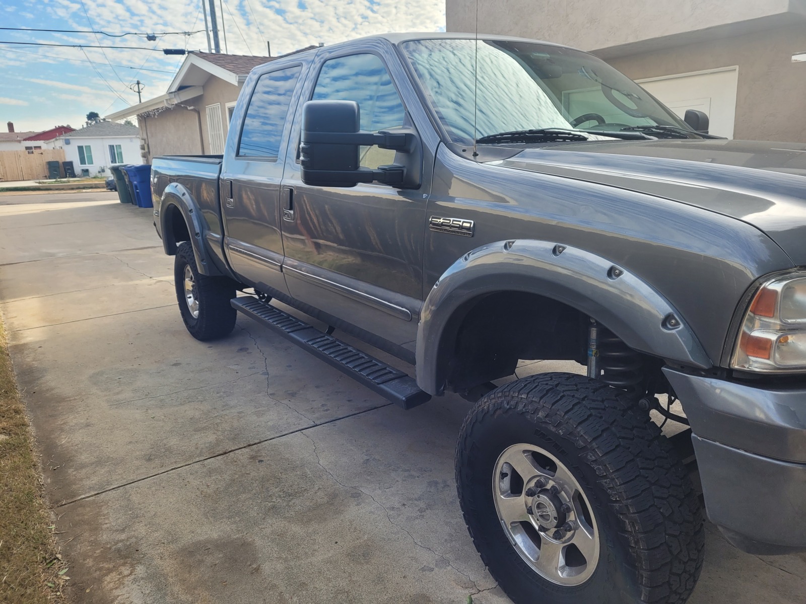 For Sale: 2005 F250 4x4 Diesel - photo1