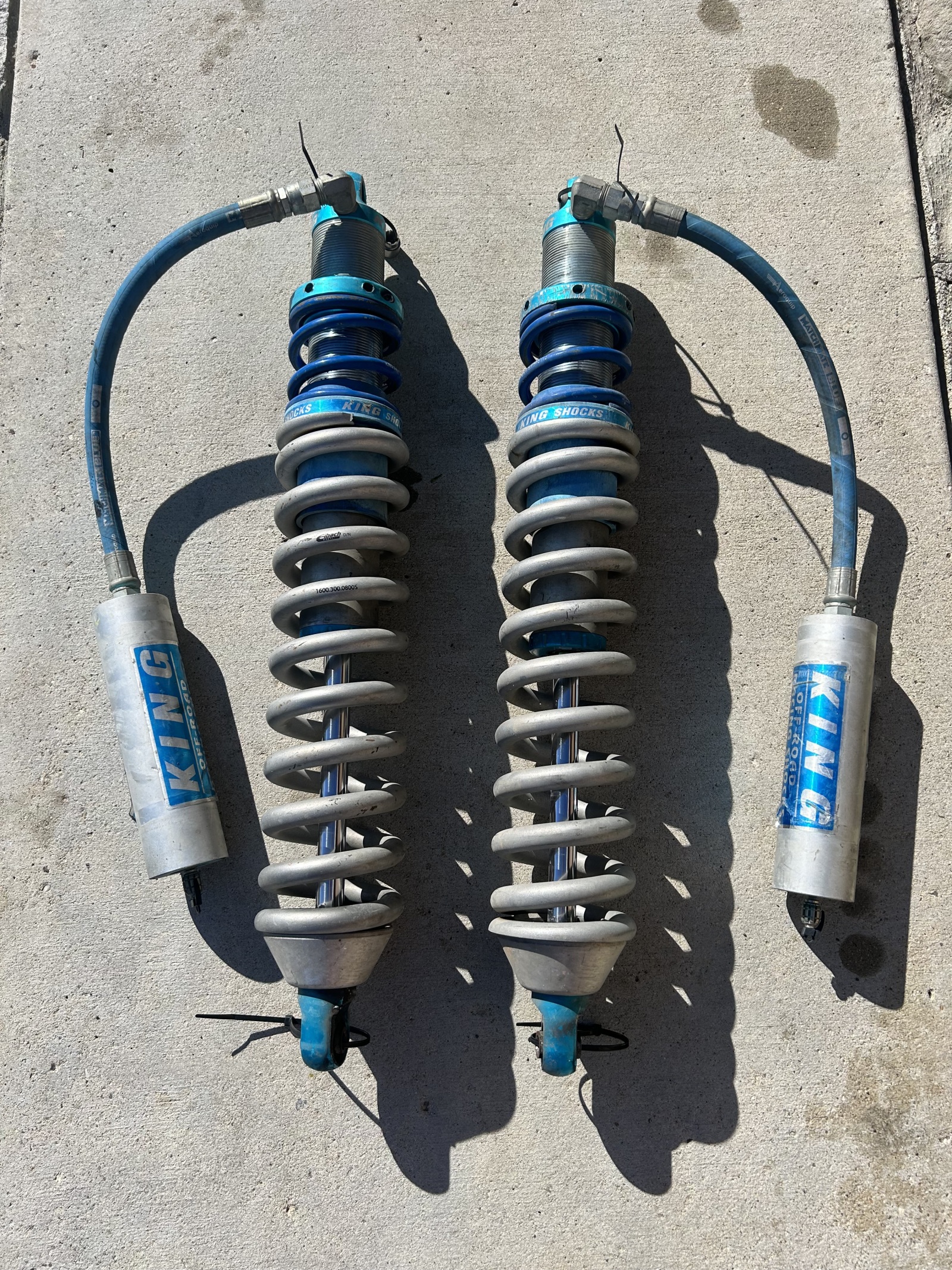 For Sale: King 2.5x10 coilovers - photo0