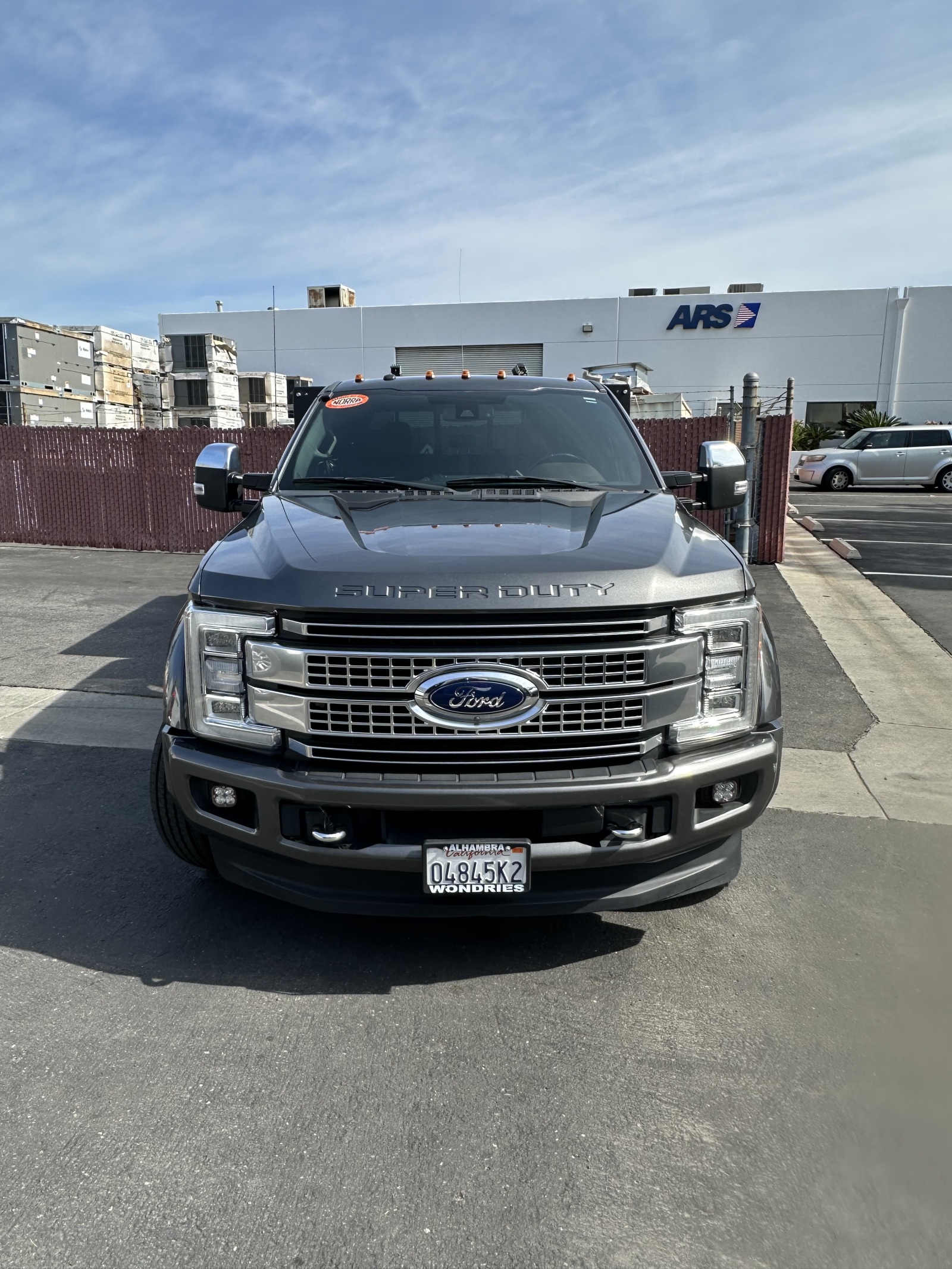 For Sale: 2017 Ford F450 Platinum Chase Truck - photo2