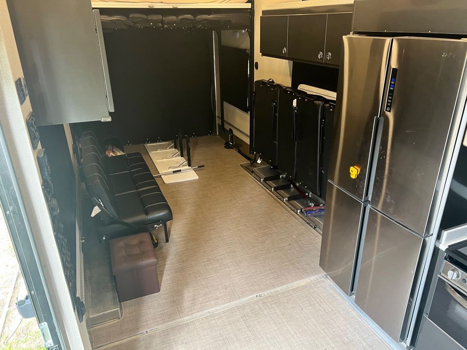 For Sale: 2021 ATC 3619 game changer pro fifth wheel - photo3