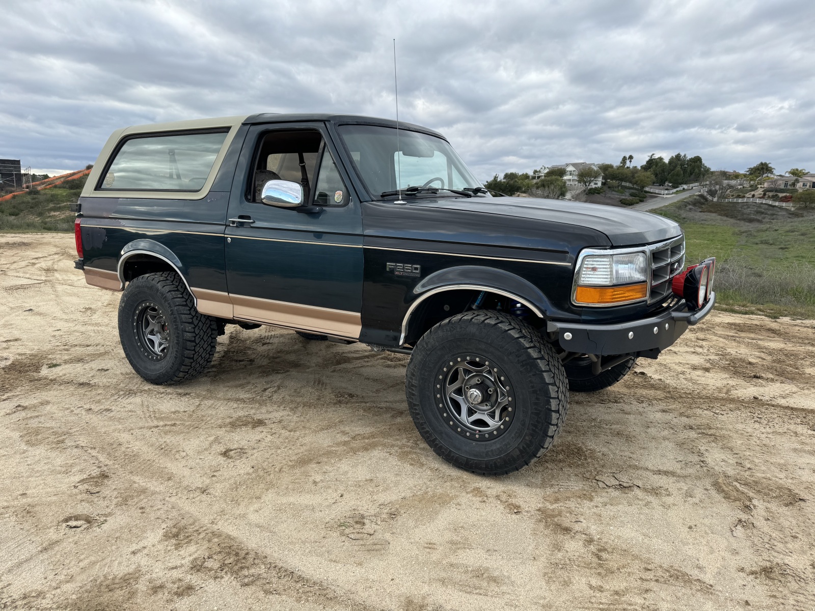 For Sale: *SOLD * 1995 Ford Bronco - photo2
