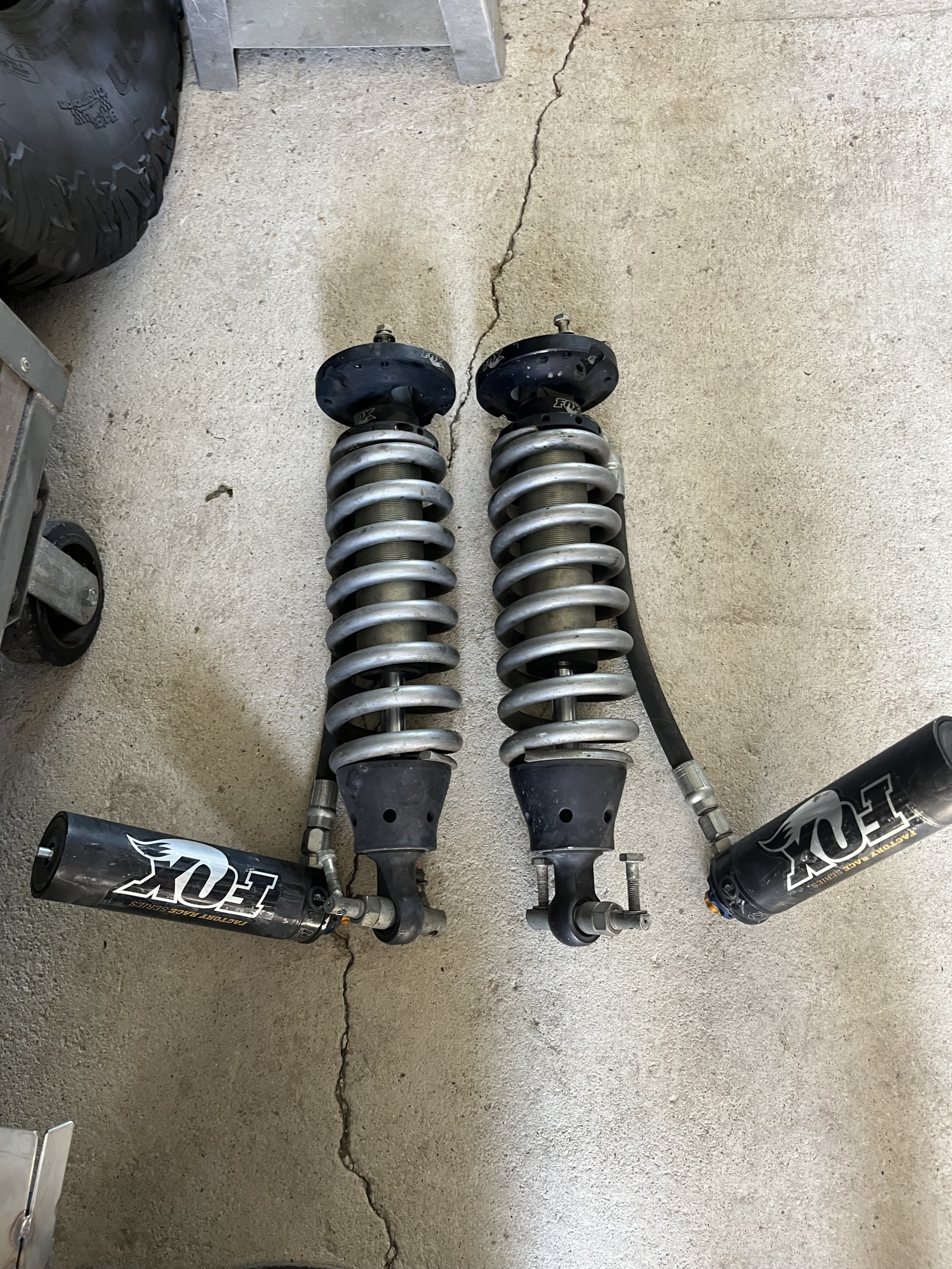 For Sale: Chevy 1500 4x4 fox 2.5 coilovers  - photo0