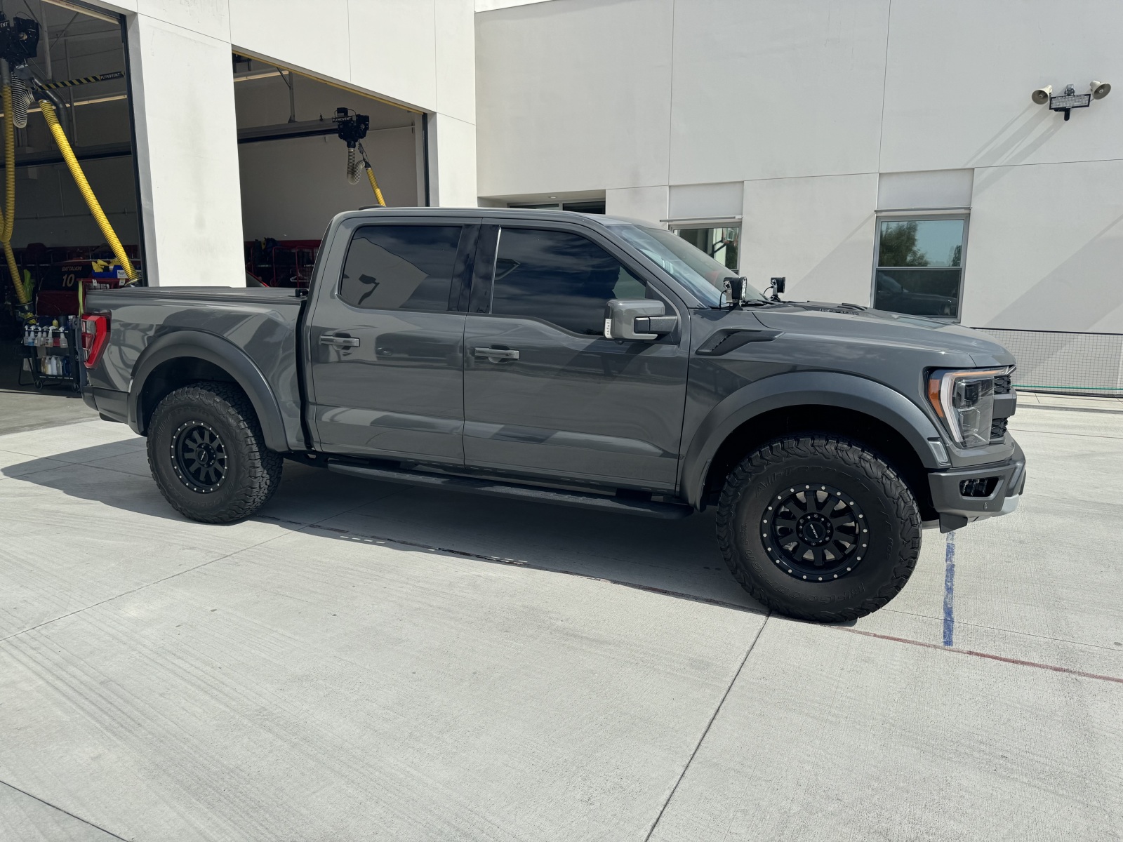 For Sale: 2021 Ford F150 Raptor - photo0