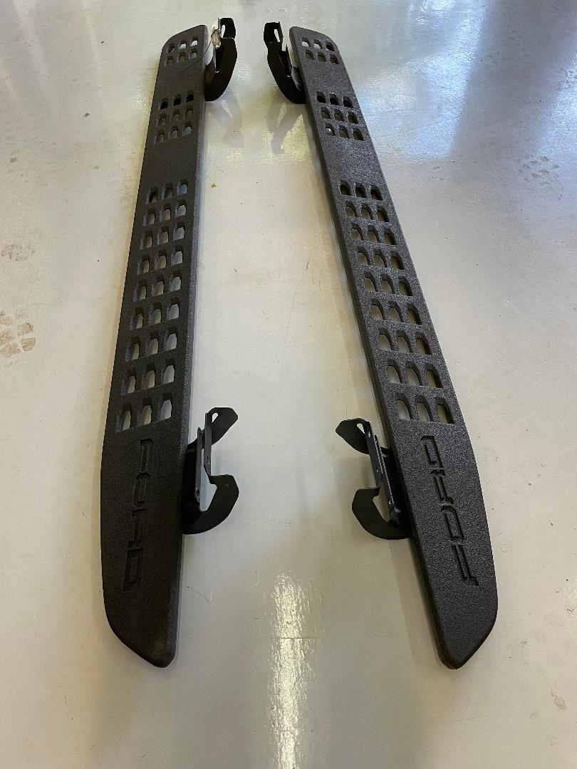 For Sale: Tremor Running boards - photo0
