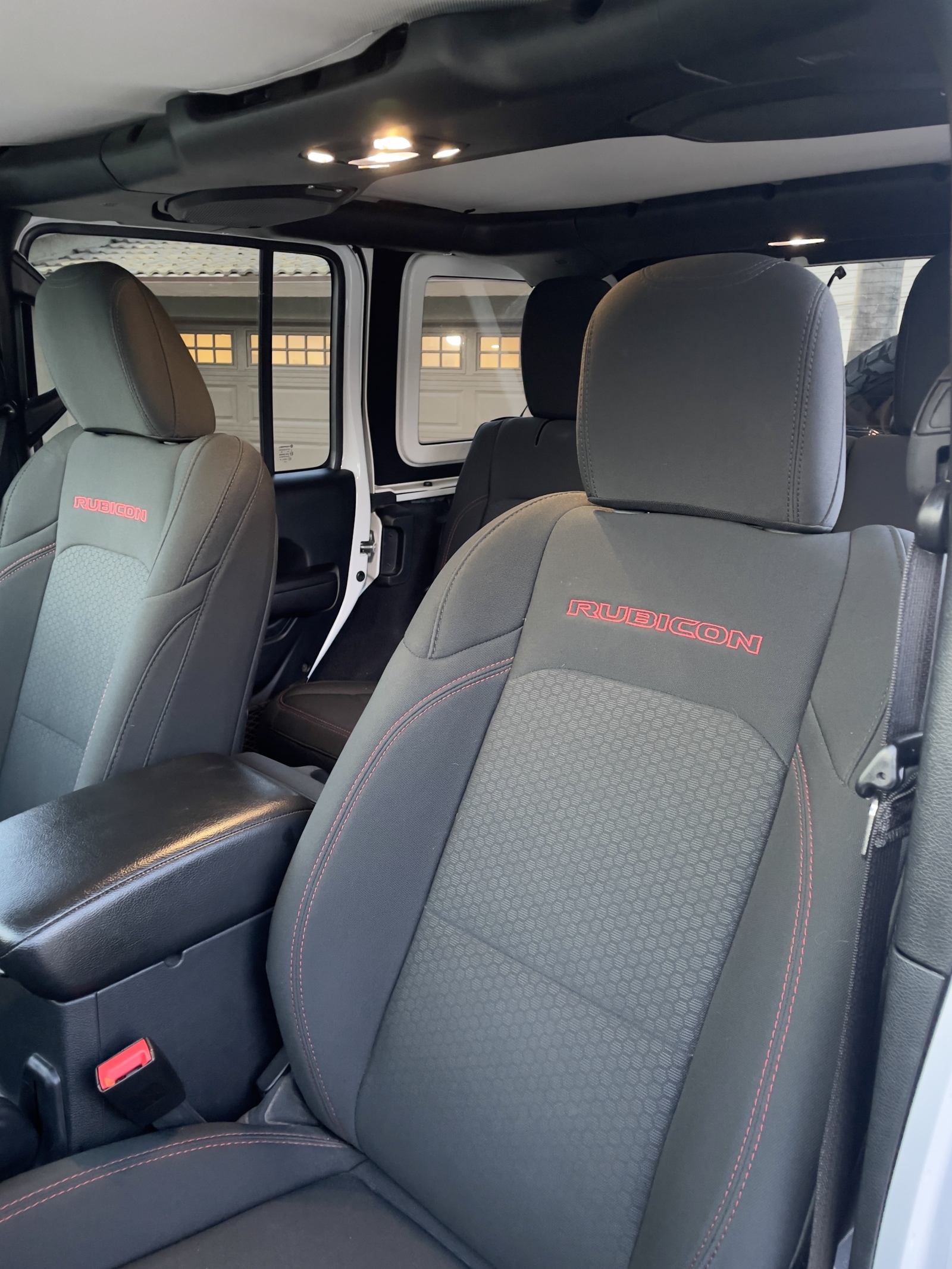 For Sale: 2019 Jeep Wrangler Unlimited Rubicon - photo8