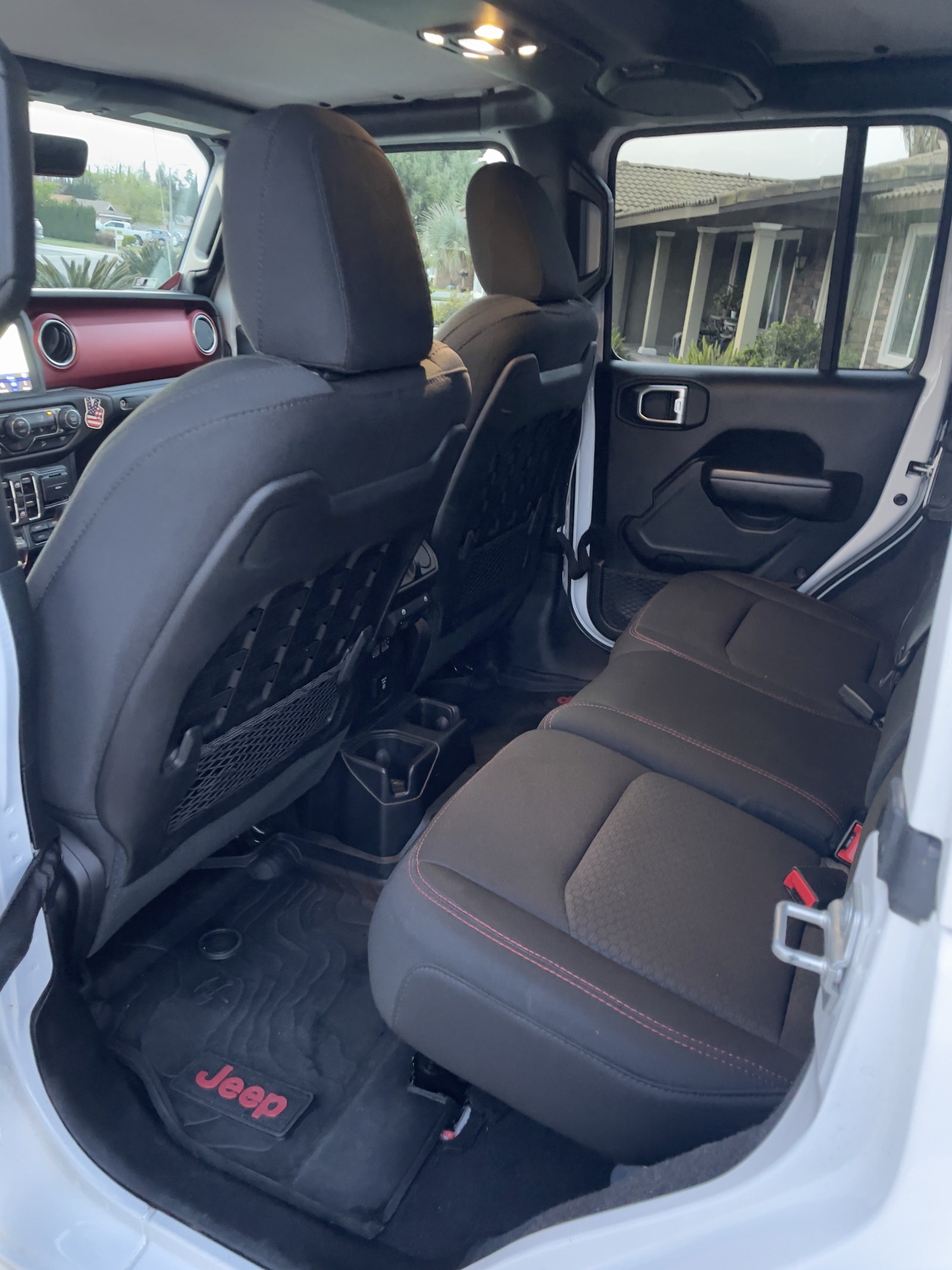 For Sale: 2019 Jeep Wrangler Unlimited Rubicon - photo9