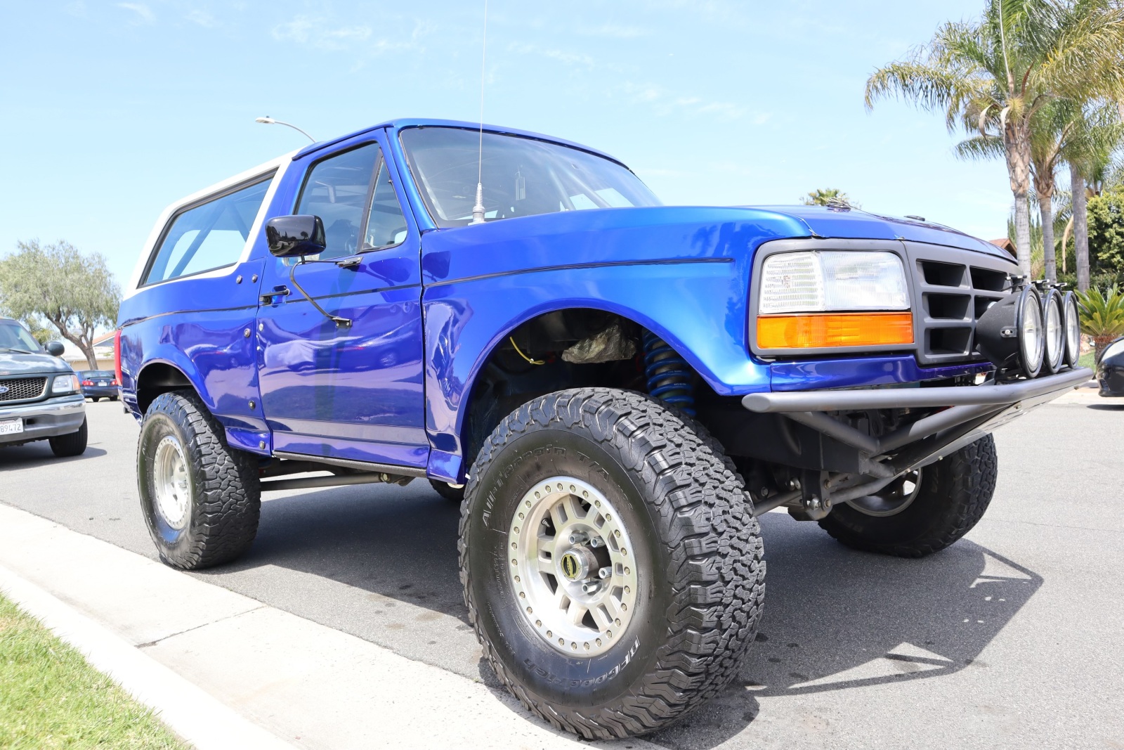 For Sale: 1991 Ford Bronco  - photo0