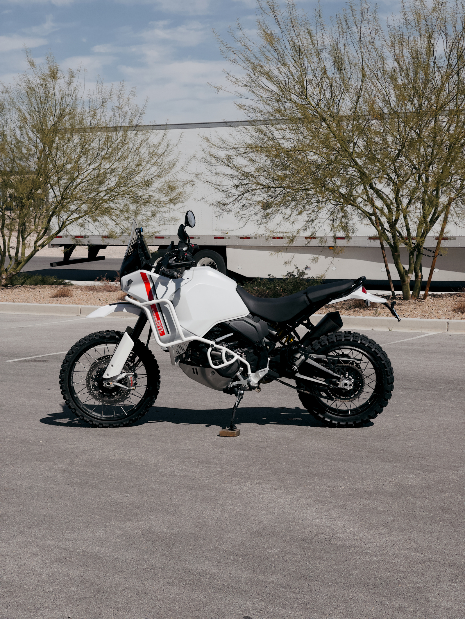 For Sale: 2023 Ducati Desert-X PRICE REDUCTION! - photo3