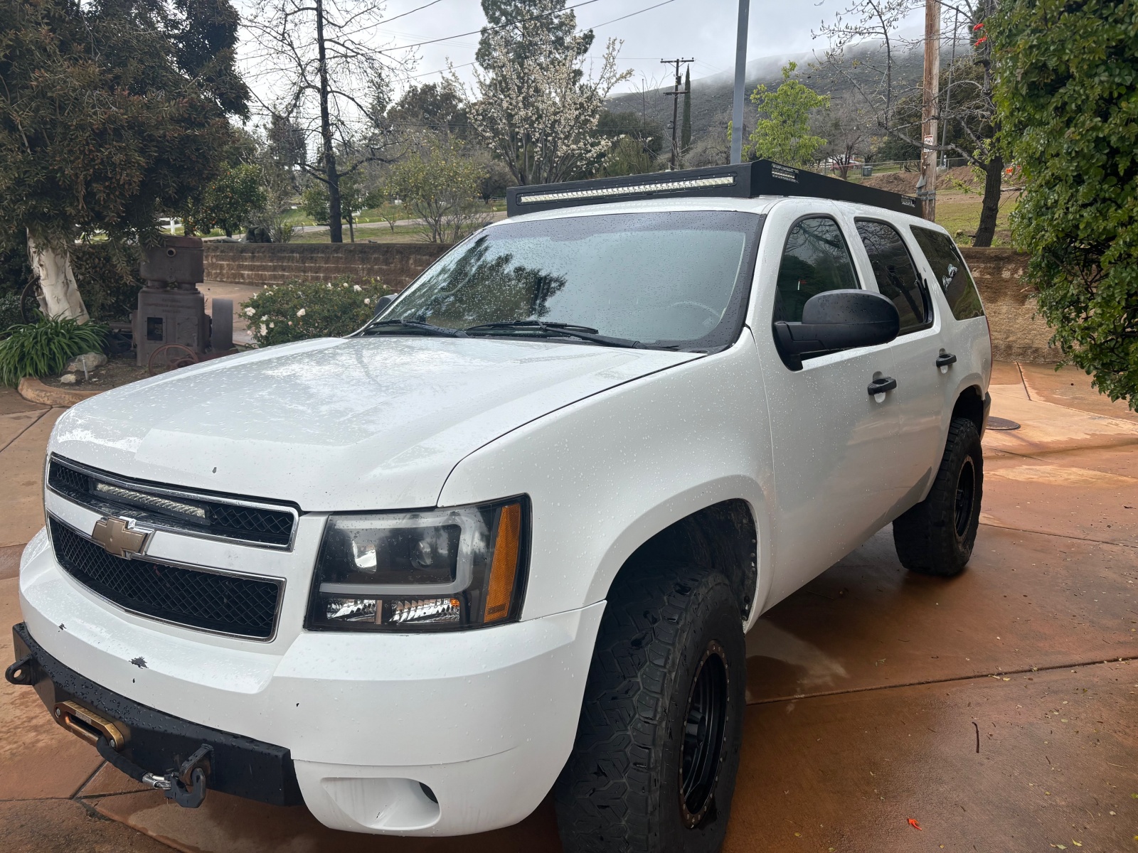 For Sale: 2011 Chevy Tahoe 4x4 - photo1