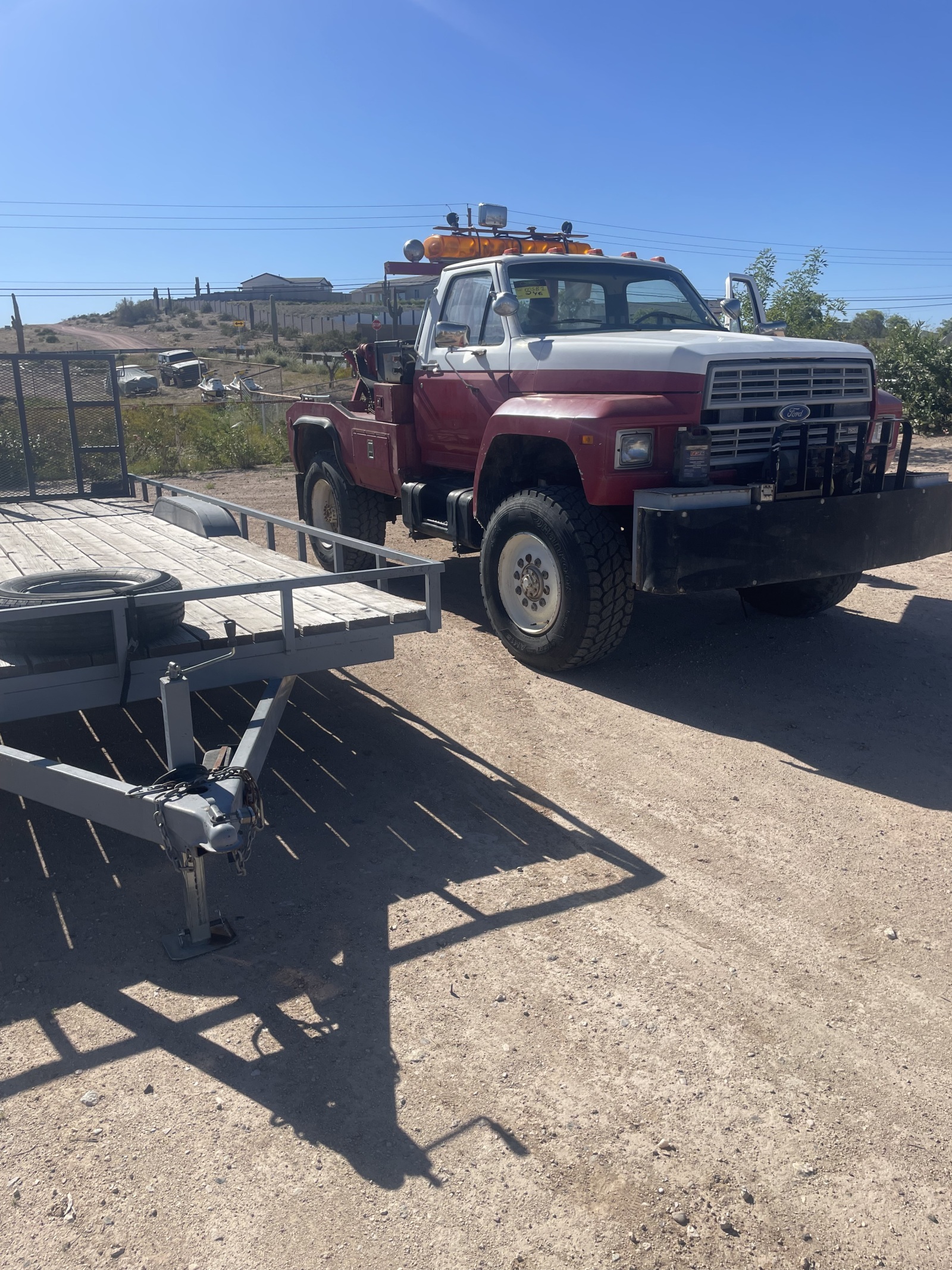 For Sale: 1985 f700 4x4 tow truck - photo0