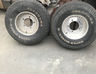 Wheels/Tires-208546