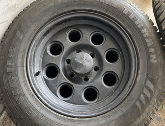 Wheels/Tires-208592