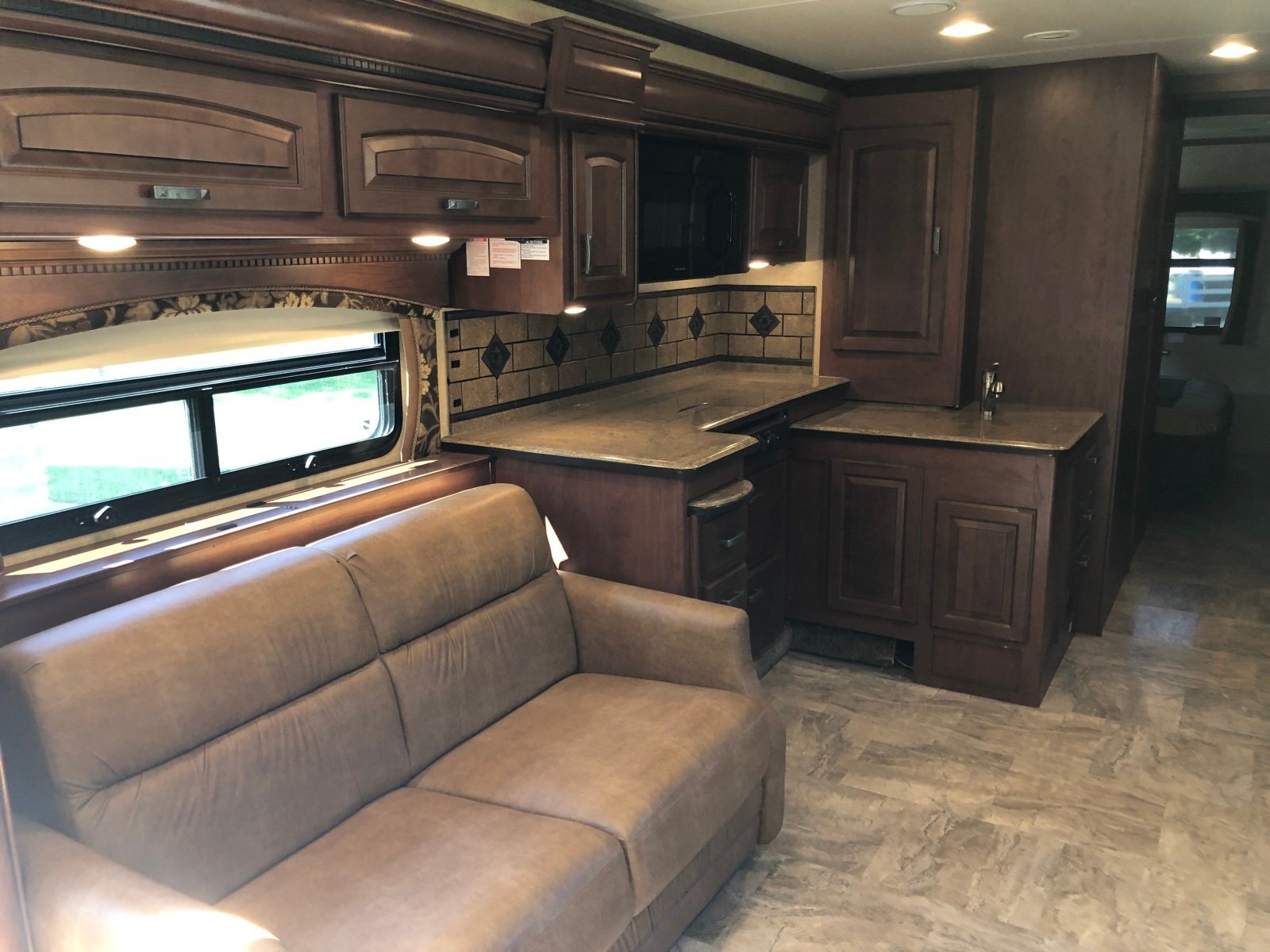 For Sale: 2015 Jayco Senaca 37 TS Frieghtliner Chassis - photo5