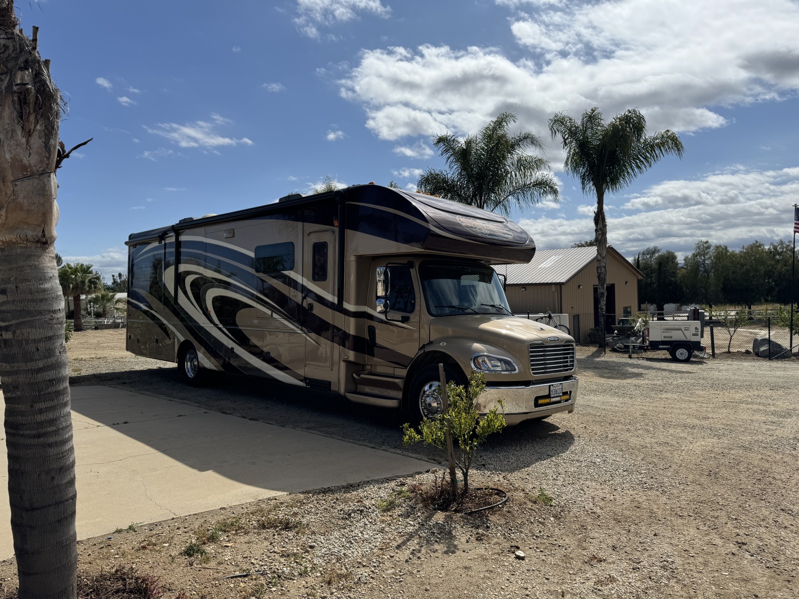 For Sale: 2015 Jayco Senaca 37 TS Frieghtliner Chassis - photo12