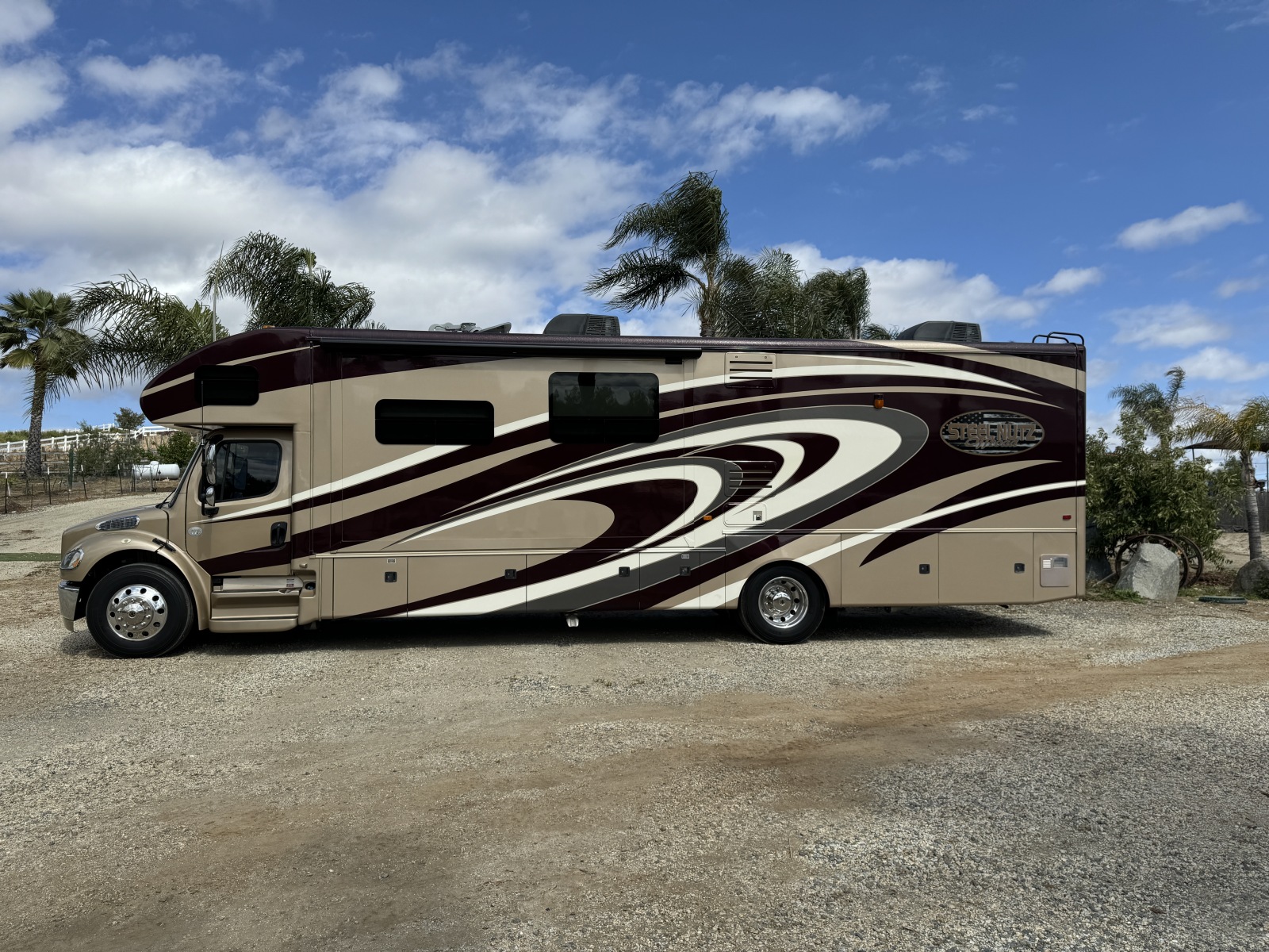 For Sale: 2015 Jayco Senaca 37 TS Frieghtliner Chassis - photo10