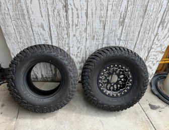 Wheels/Tires-208871
