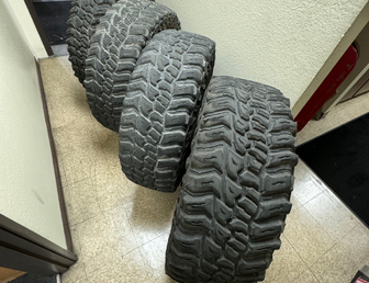 Wheels/Tires-208926