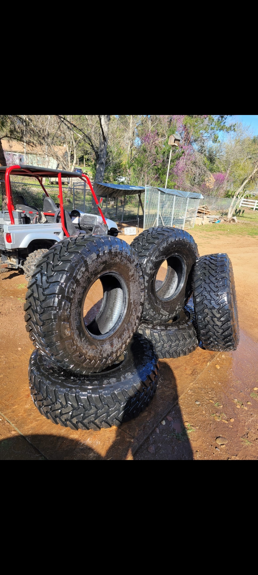 For Sale: (5) 39in Toyo M/T Open country offroad tires - photo0