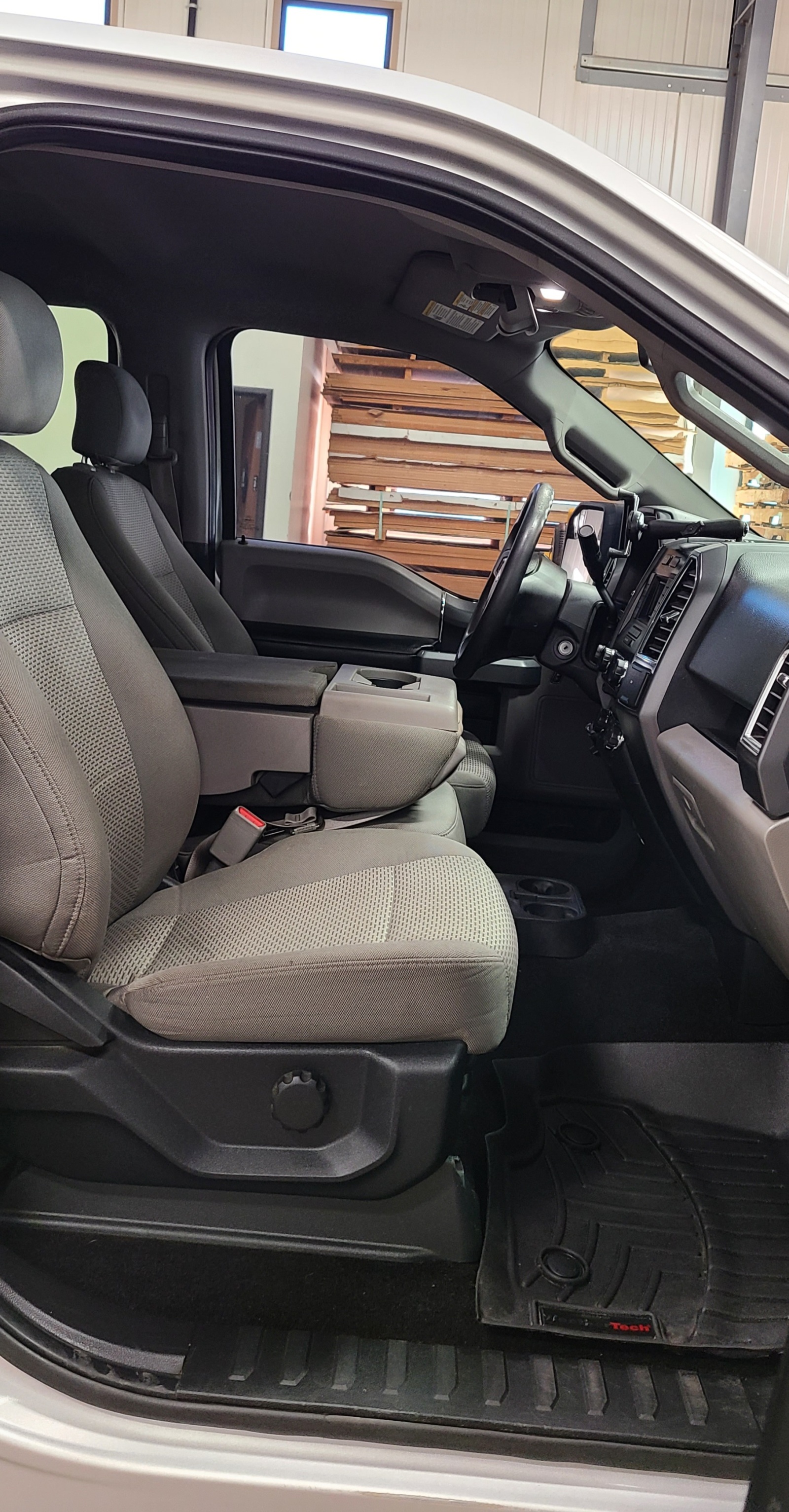For Sale: Adventure Ready 2016 Ford F-150 - photo11