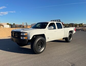 For Sale:2007 Chevy Crew Cab Prerunner