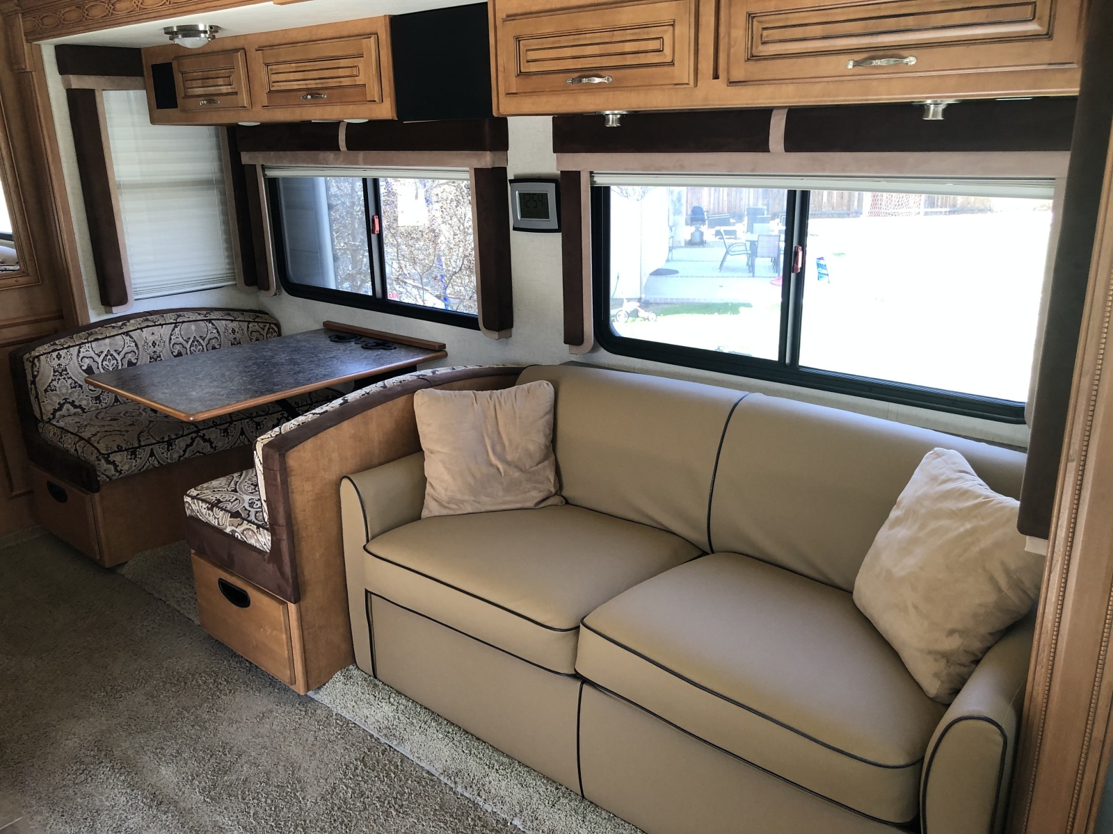 For Sale: VERY CLEAN 2011 FLEETWOOD SOUTHWIND 32VS - photo14