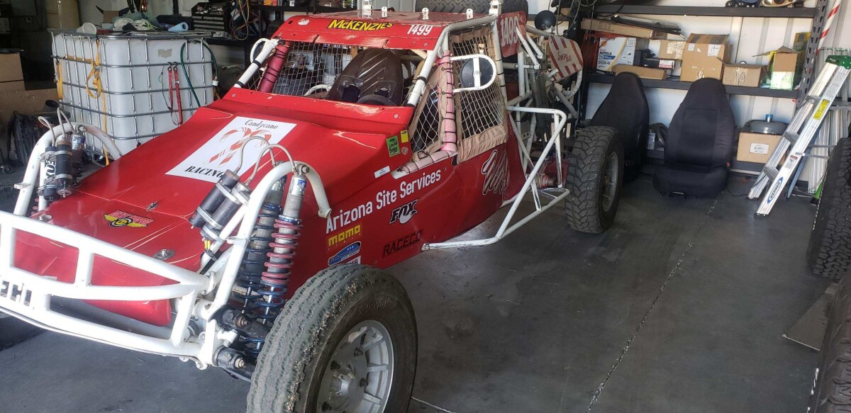 For Sale: Former Candy Cane Car- A Piece of Offroad Racing History - photo1