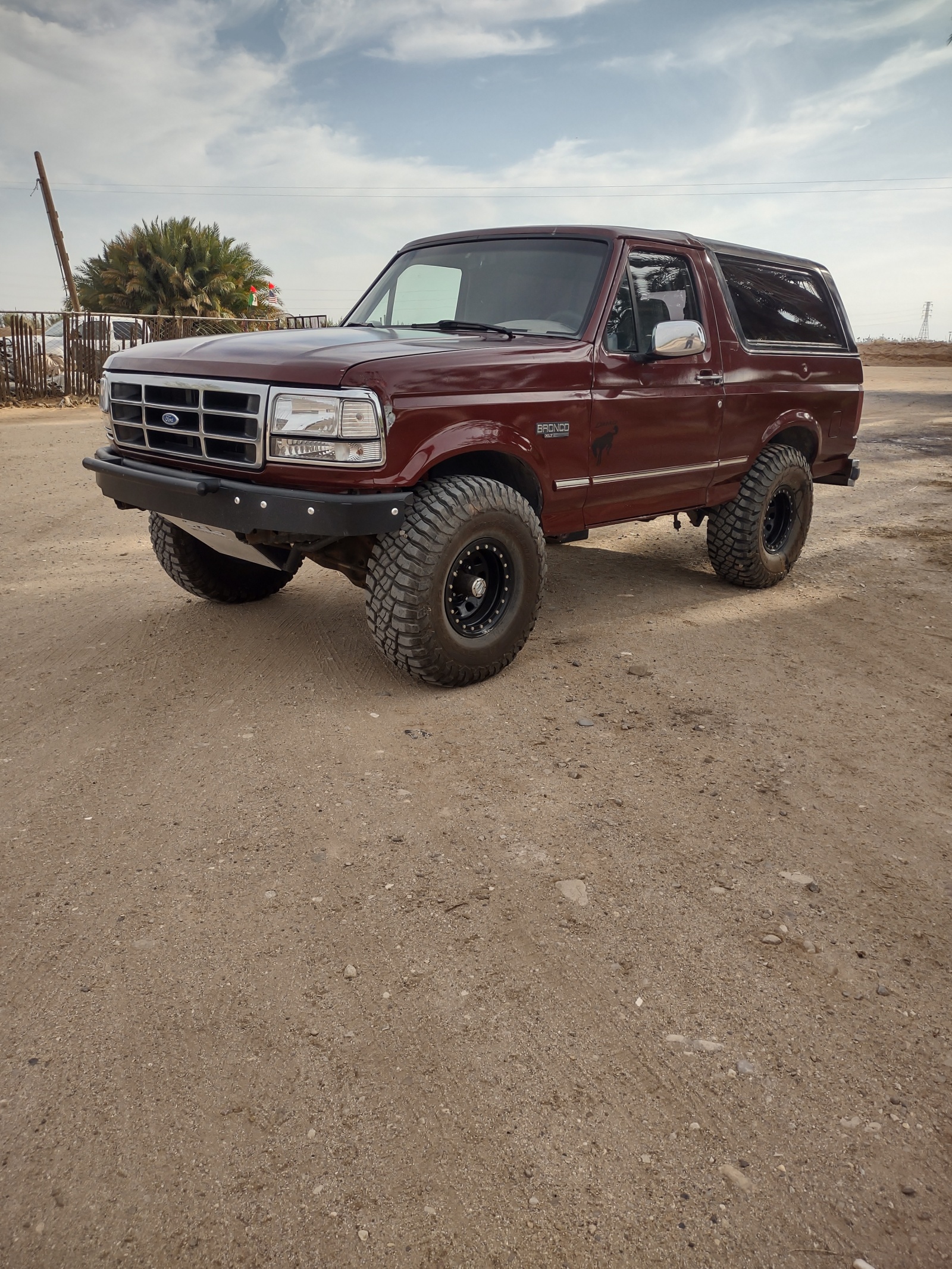For Sale: 1996 Ford bronco - photo0