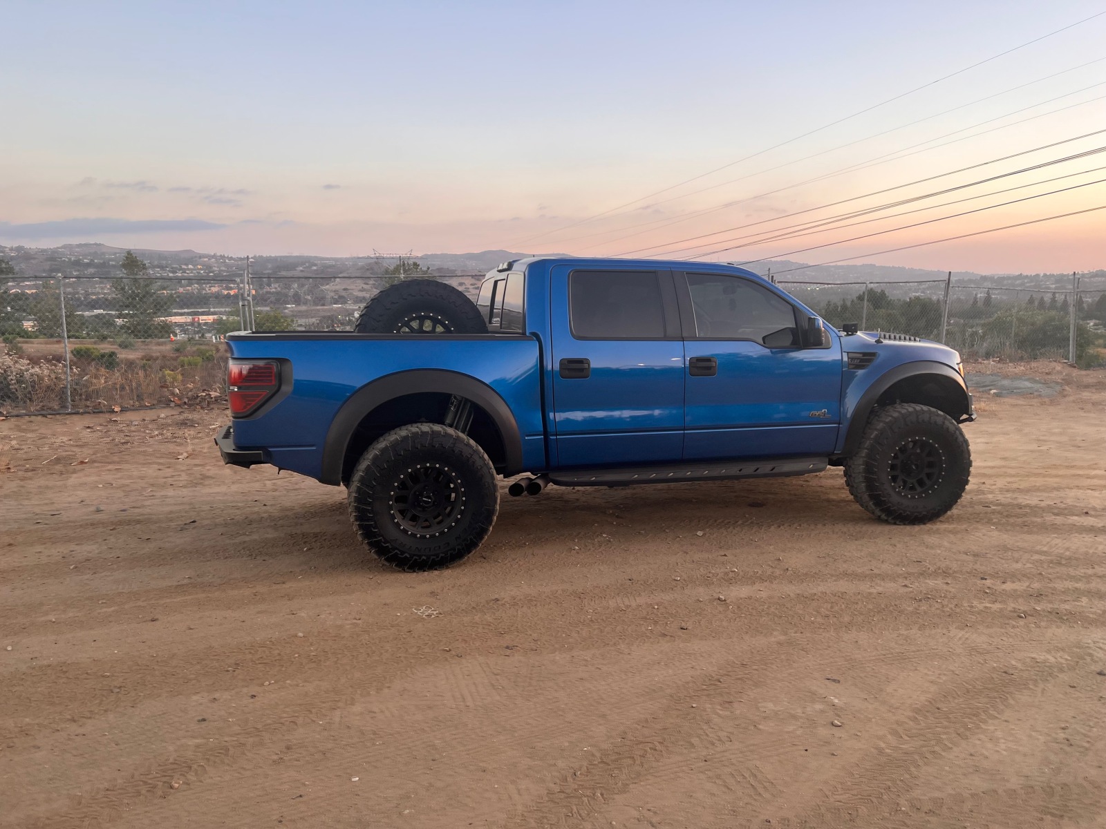 For Sale: 2013 Ford F-150 Raptor  - photo0