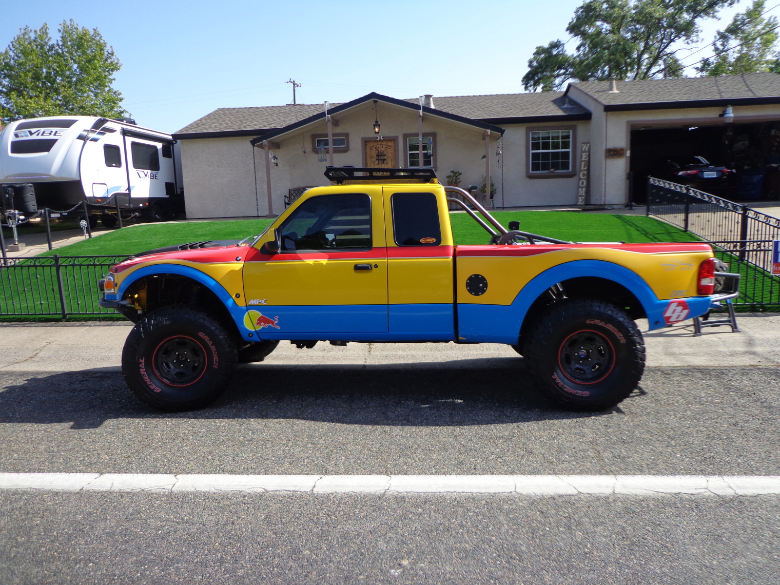 For Sale: Clown Truck for Sale - photo0