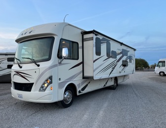 For Sale:2018 Thor ACE 302