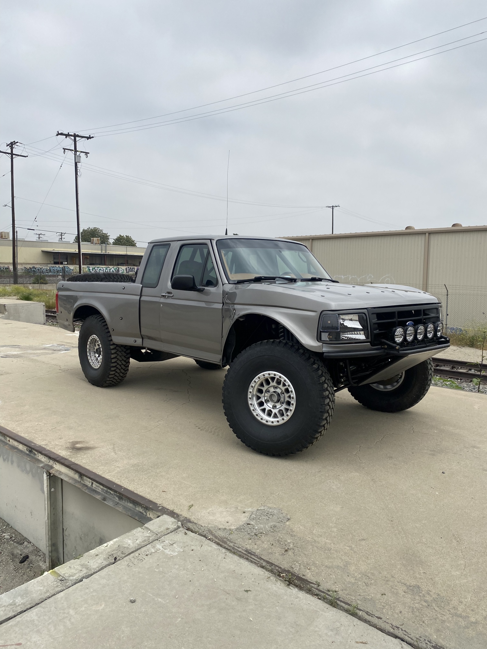 For Sale: OBS Ford F-150 Luxury Prerunner  - photo4