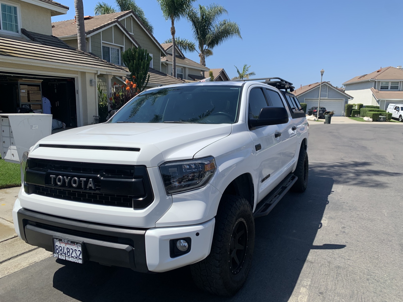 For Sale: 2014 Toyota Tundra Crew Max Limited 4x4 - photo4