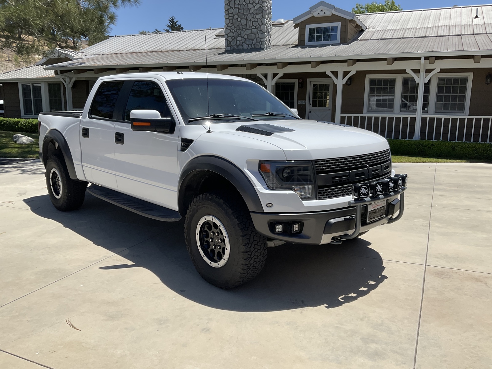 For Sale: 2014 Ford Raptor crew cab - photo0