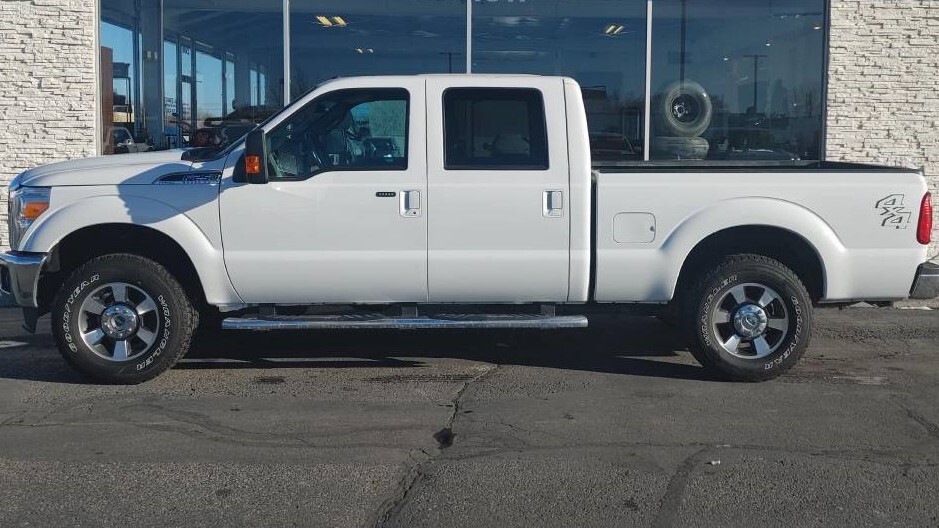 For Sale: 2016 F250, 4x4, Lariat, 6.2 Gas Engine, Sun roof, Leather, Nav, Loaded with options!!! - photo0