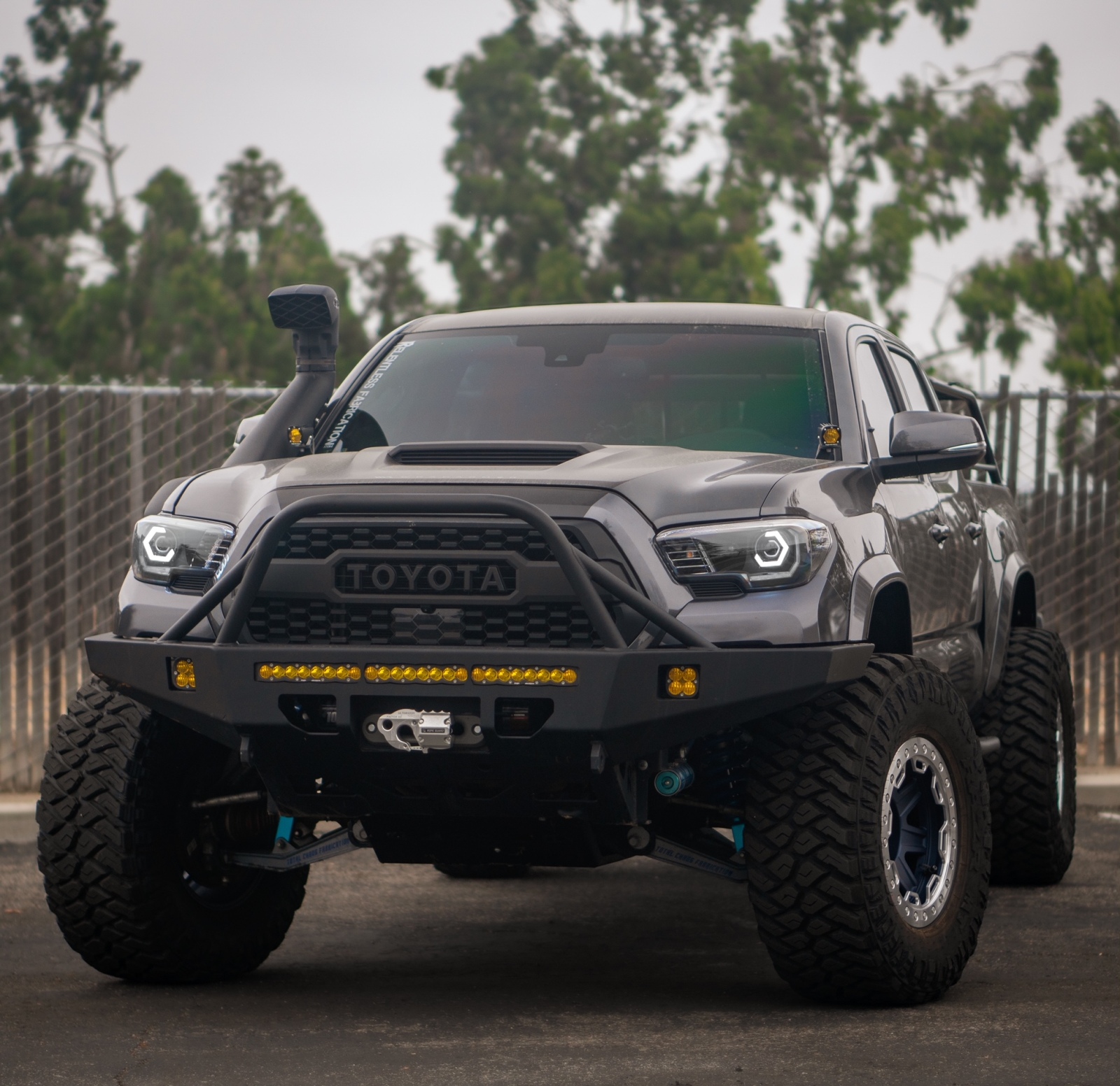 For Sale: +2 Long Travel 2018 Toyota Tacoma TRD Sport DCSB 4x4  - photo3